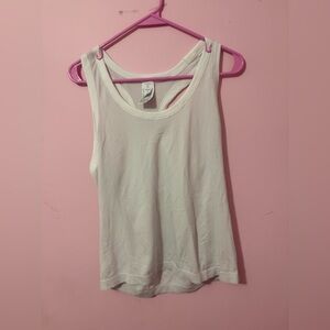 ⭐️Ribbed White Tank Top